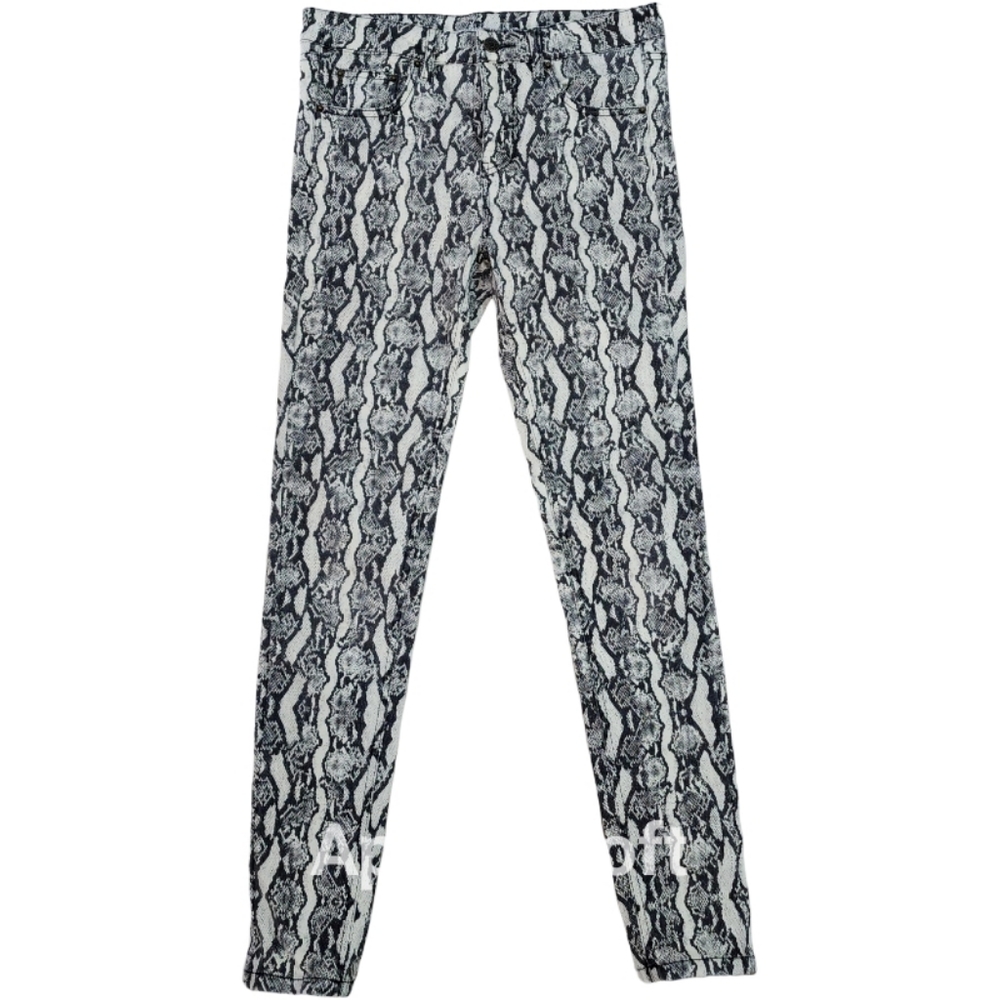 Wild Fable Black and White Snakeskin Design Skinny Jeans Pants